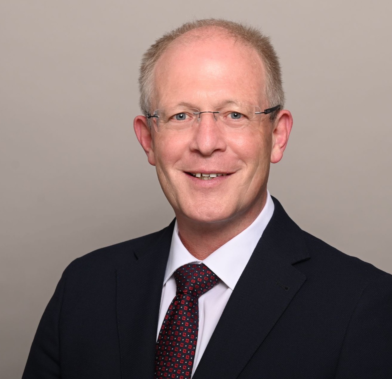Portrait Peter Schuster